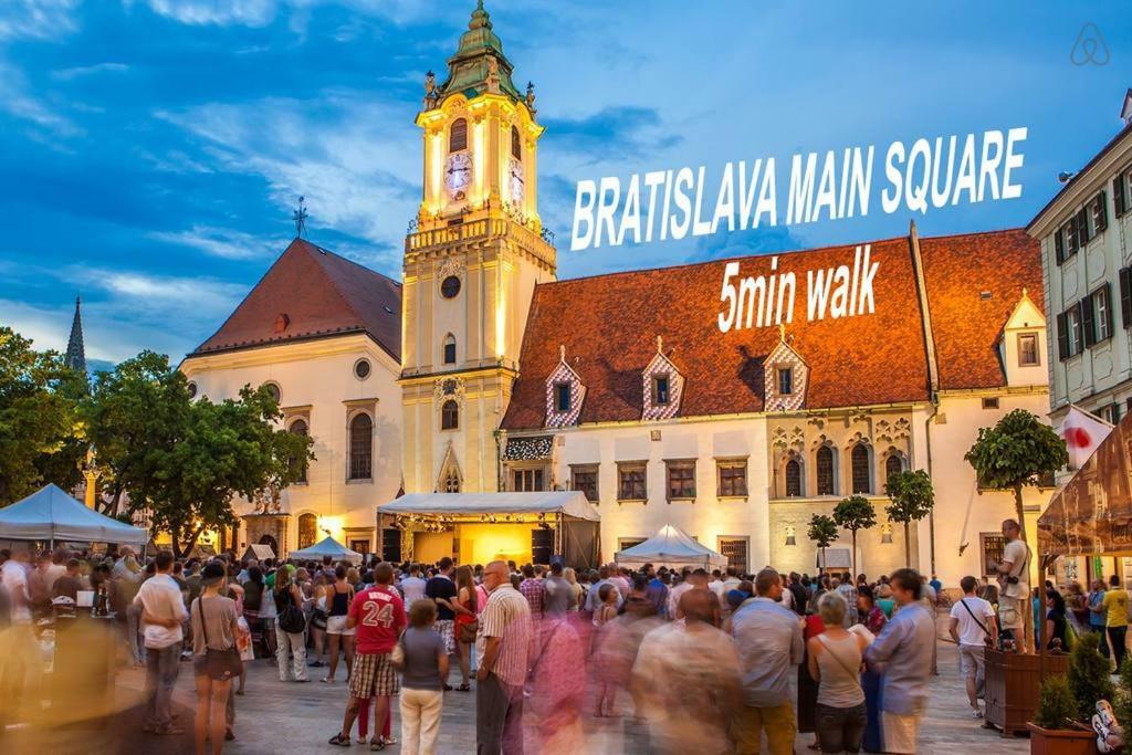 Charming In Paradise Called Апартаменти